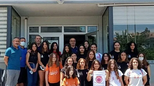 Fethiye Voleybol SK ile Akademi Koleji arasında dev sponsorluk anlaşması