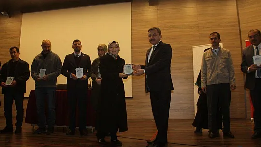 Güzel, 'Mevlana ilhamını İslam'dan almıştır'