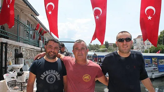Çalış Boat yeni sezonu yemekle karşıladı