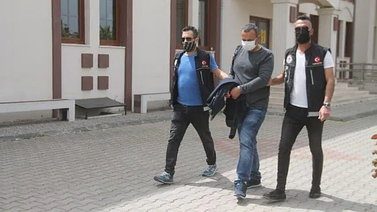 PES ARTIK!...Meyve suyu kutusundan çıkanlar şok etti