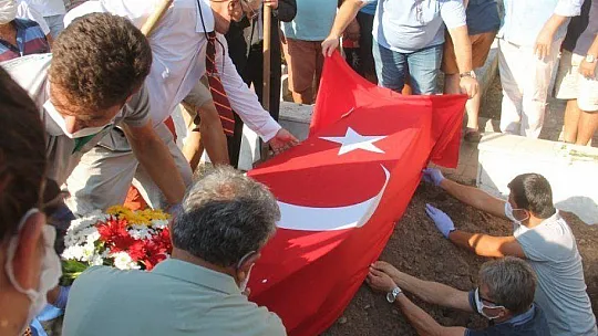 ALİ HİLMİ DÖĞERLİ, SON YOLCULUĞUNA DUALARLA UĞURLANDI