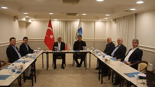 CHP'li belediye başkanları Fethiye'de toplandı