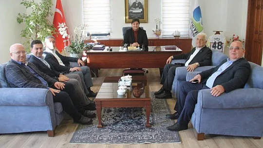 Belediye başkanları halkın içinde