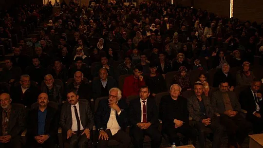 Mehmet Akif Ersoy konulu konferans verildi