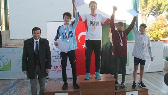 Atatürk Koşusunda Favoriler Kazandı