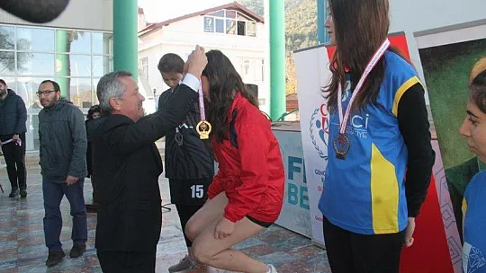 Atatürk Koşusunda Favoriler Kazandı