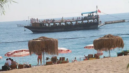 FETHİYE'DE EYLÜL TURİSTLERİ