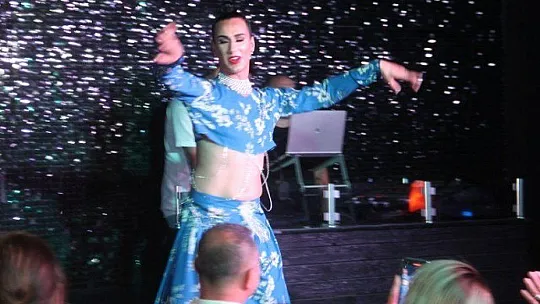 FETHİYE'DE YENİ NESİL MEYHANE