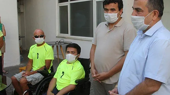 Süper Lig Sporcuları Kaymakam Şahiner'i Ziyaret Etti 