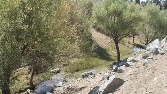 GÖLET VE İÇME SUYU DEPOSU YETERSİZ KALIYOR