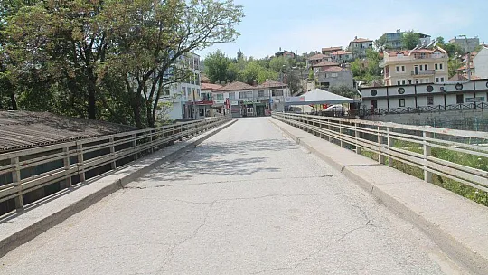 Seydikemer, Böylesine Sessizlik Yaşamadı