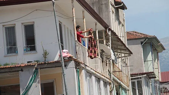Seydikemer, Böylesine Sessizlik Yaşamadı