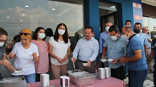 AK Parti Fethiye İlçe Teşkilatından aşure etkinliği