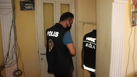 Emniyetten okul çevrelerinde denetleme