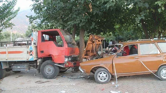 Trafik kazasında 1 kişi ağır yaralandı