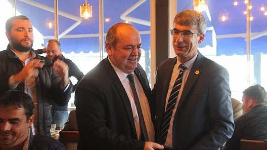 Demir, 'Hizmetlerinizde belediyeler ile köprü olacağız'