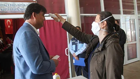 Belediye Meclisi Olağanüstü Toplandı