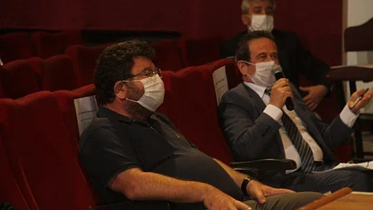 Belediye Meclisi Olağanüstü Toplandı