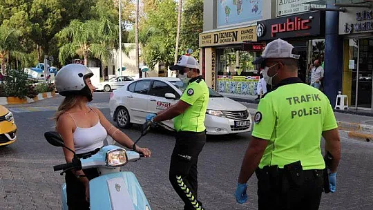 FETHİYE'DE TRAFİK EKİPLERİ UYGULAMA YAPTI