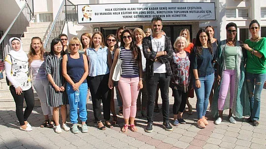 Bizim Yabancılar Türkçe öğreniyor