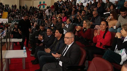 Lokman Hekim Fethiye Belediyespor ilk yarıyı lider tamamladı 83-80