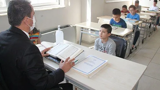 Şehitlerimiz İçin Mevlid Programı Düzenlendi