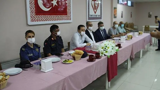 Şehitlerimiz İçin Mevlid Programı Düzenlendi