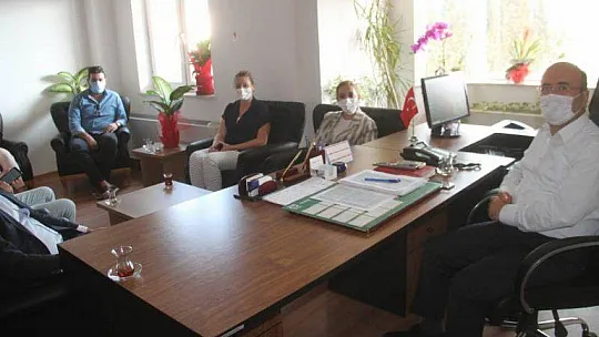 AK PARTİLİ GÖKCAN DEVLET HASTANESİ'Nİ ZİYARET ETTİ