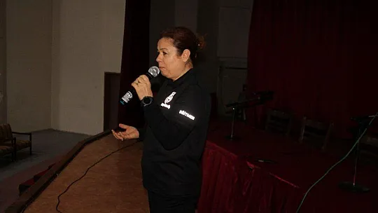 Servis Şoförlerine İlk Yardım Semineri 