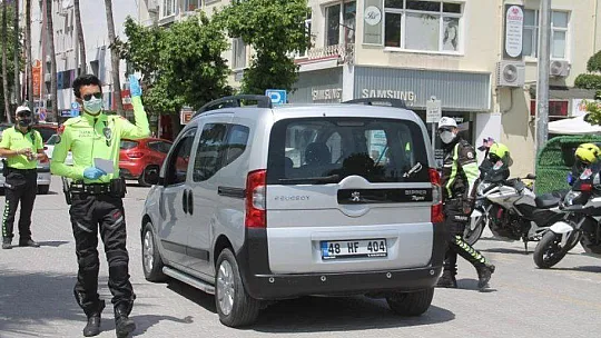 Fethiye'de Sürücüler Bilgilendirildi