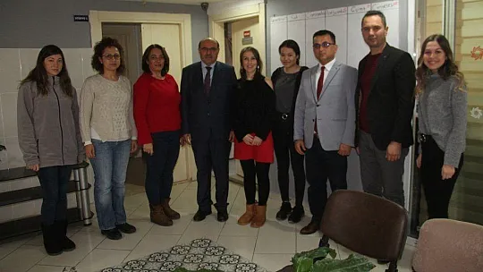 Otgöz, 'Haberlerinizle topluma ışık tutuyorsunuz'