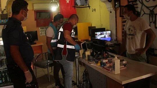 FETHİYE'DE İNTERNET KAFELERE COVİD-19 DENETLEMESİ