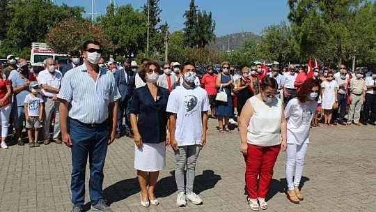 CHP ve STK'ların Zafer Bayramı coşkusu
