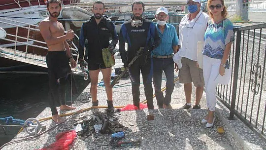 FETHİYE'DE DENİZ DİBİNDEN ÇIKANLAR HAYRETE DÜŞÜRDÜ