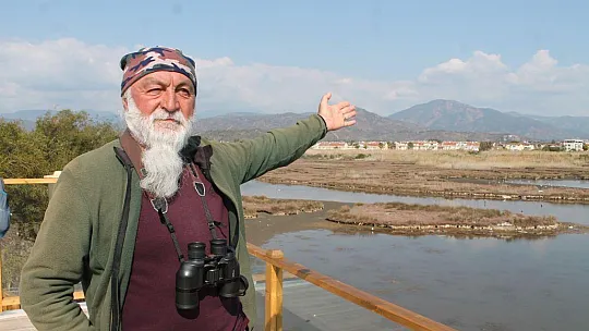 EMRE, 'KUŞ CENNETİNİ YAPAY OLARAK YAPAMAZSINIZ, ANCAK KUŞ ORAYA GELİRSE KUŞ CENNETİ OLUR' 