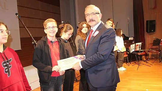 FETHİYE, İSTİKLAL MARŞI'NIN KABULÜNÜ KUTLADI  