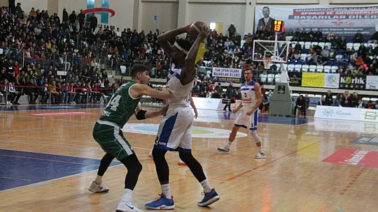 Lokman Hekim Fethiye Belediyespor zirveyi bırakmıyor 88-77