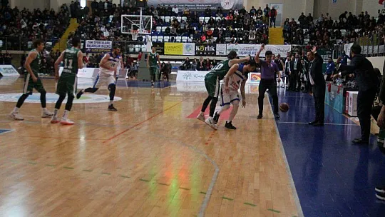 Lokman Hekim Fethiye Belediyespor zirveyi bırakmıyor 88-77
