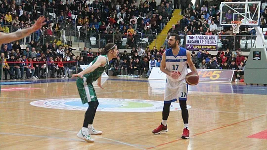 Lokman Hekim Fethiye Belediyespor zirveyi bırakmıyor 88-77