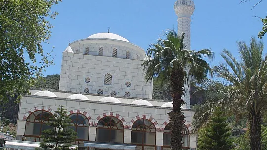 Fethiye'de Cuma namazı kılınacak camiler belirlendi