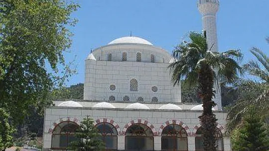 Fethiye'de Camiler Boş Kaldı