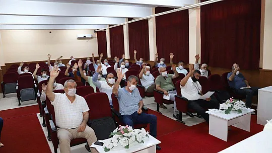 Seydikemer'de Sosyal Mesafeli Meclis Toplantısı