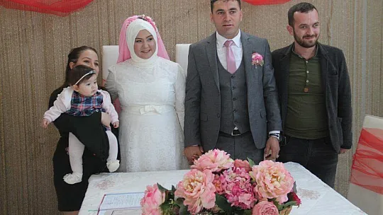 Fethiye'de Sevgililer Gününde 18 Nikah Kıyıldı