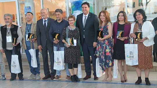 Fethiye'de Denizaltında Yapılan Resimlerin Sergisinin Açılışını Vali Esengül Civelek Yaptı