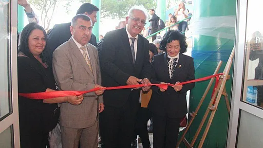 Fethiye'de Denizaltında Yapılan Resimlerin Sergisinin Açılışını Vali Esengül Civelek Yaptı