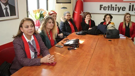 CHP Fethiye Kadın Kolları Başkanı Gülümser Oymak oldu 