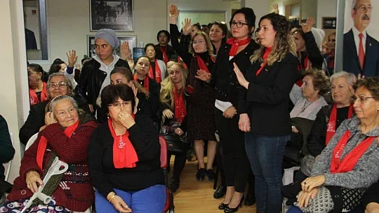CHP Fethiye Kadın Kolları Başkanı Gülümser Oymak oldu 