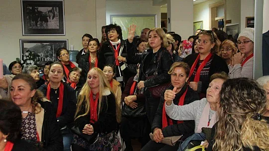 CHP Fethiye Kadın Kolları Başkanı Gülümser Oymak oldu 