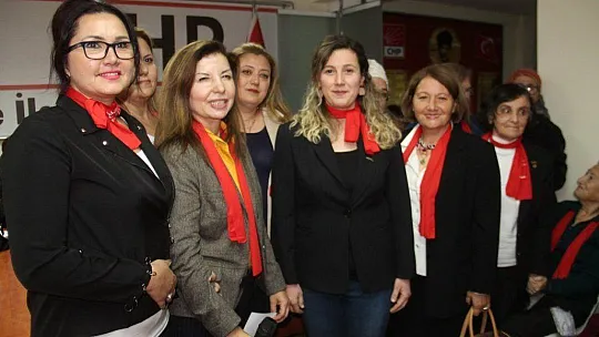 CHP Fethiye Kadın Kolları Başkanı Gülümser Oymak oldu 
