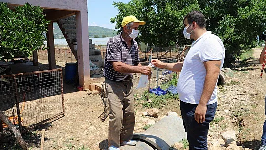 MASKE VE KOLONYA DAĞITIMI İLÇE GENELİNDE DEVAM EDİYOR